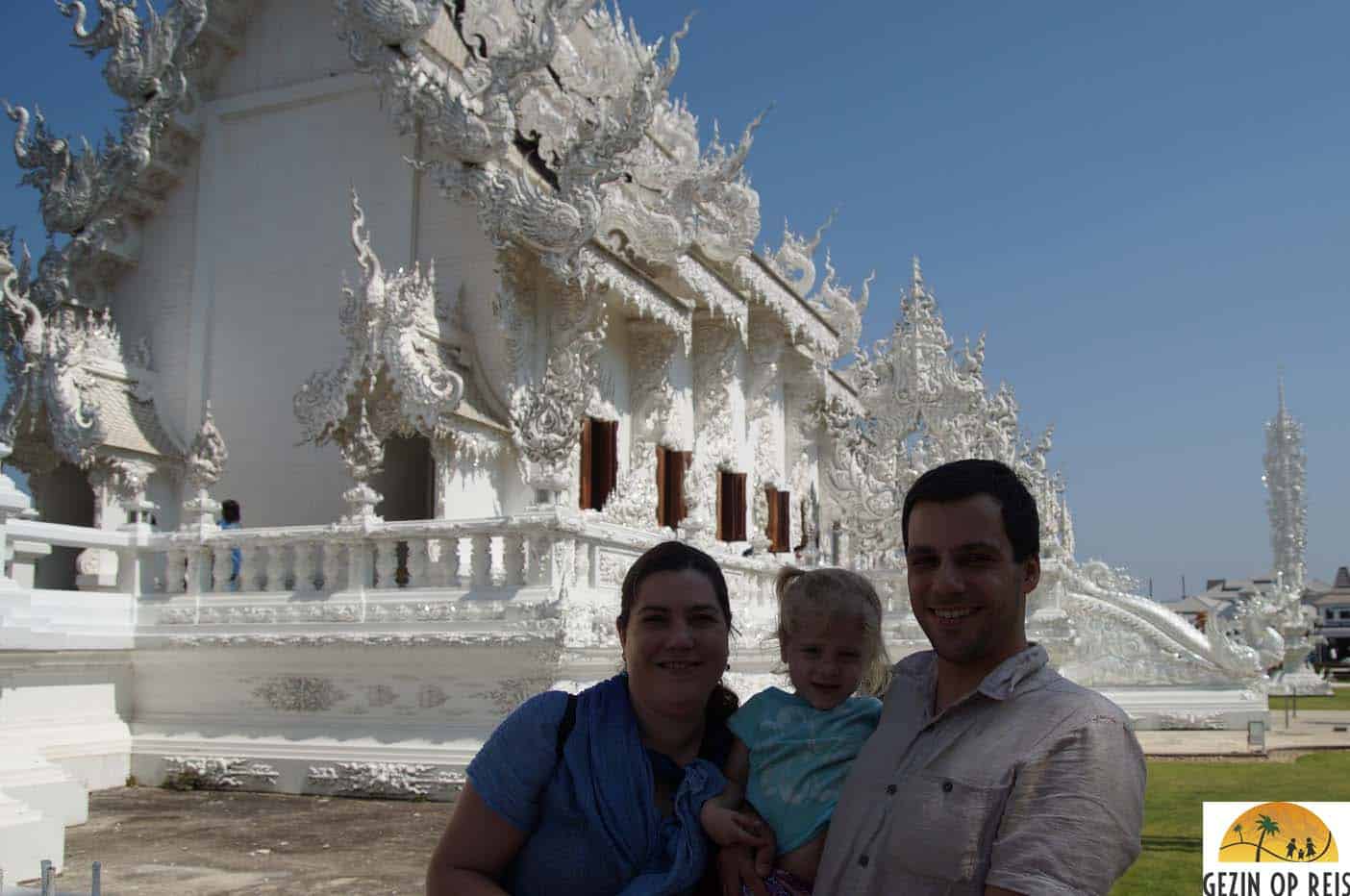 witte tempel chiang mai thailand
