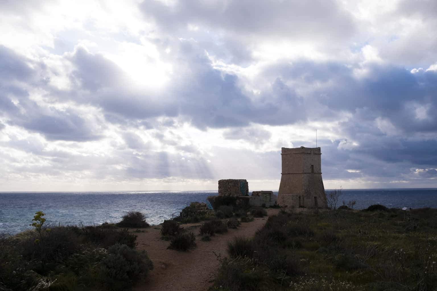 sunny-bay-malta (4) golden bay malta