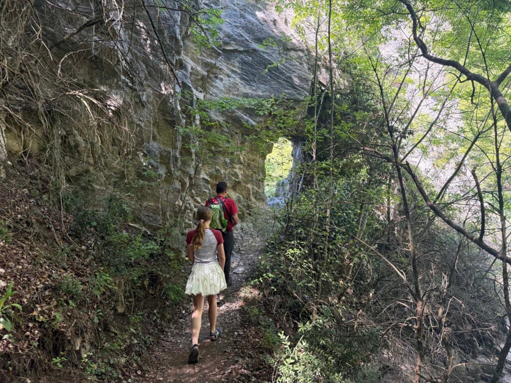 Matka Canyon met kinderen