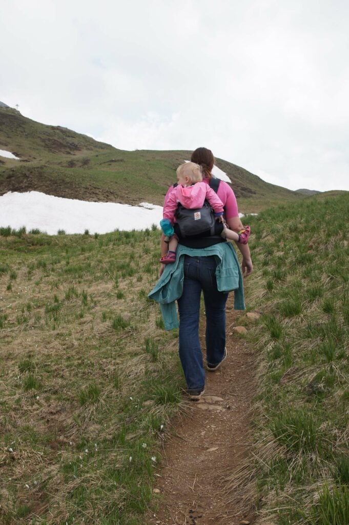 Wandelen met baby in de bergen