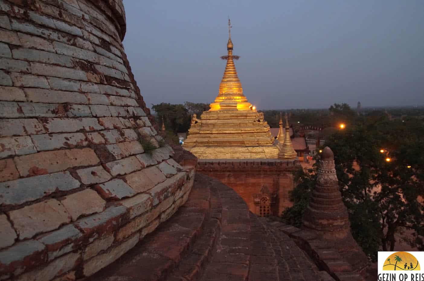 bagan alotawpyi gu hpaya zonsondergang