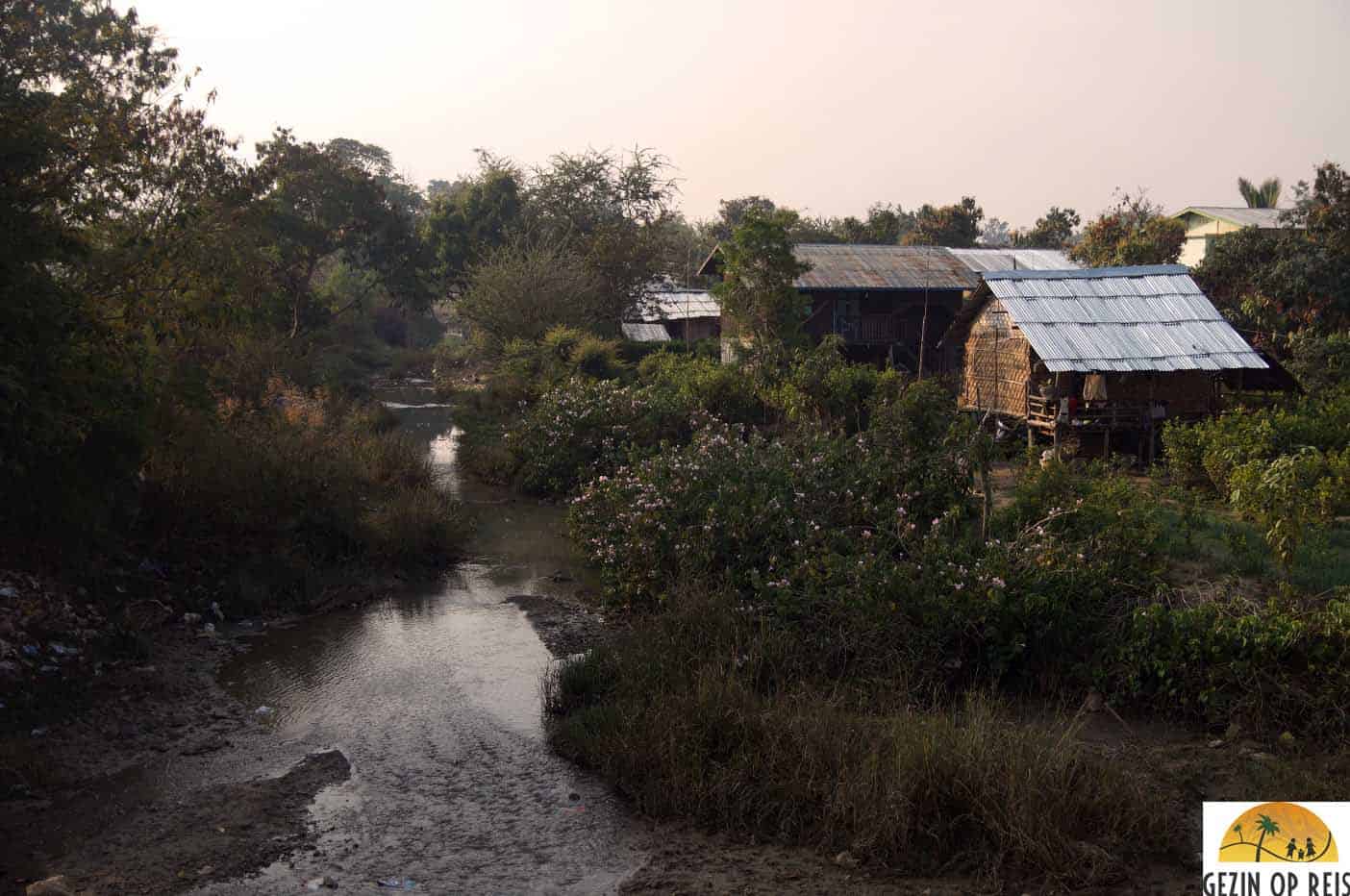 trein kalaw myanmar