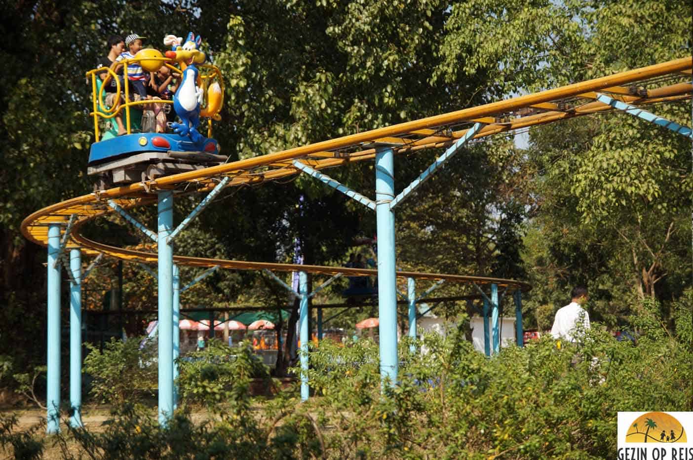 natural world amusement park