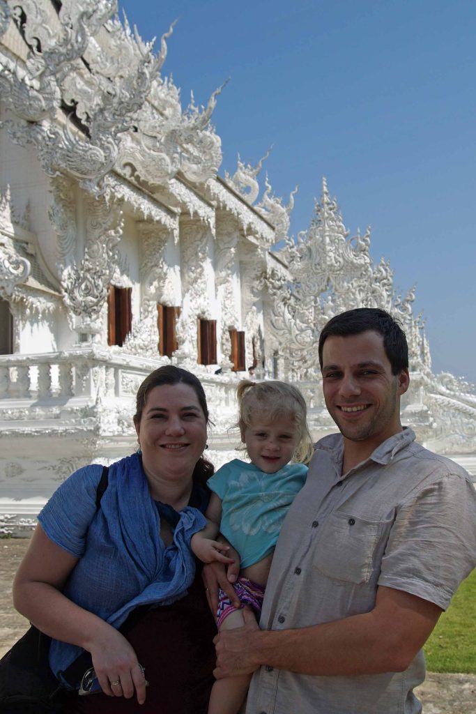 witte tempel chiang mai thailand