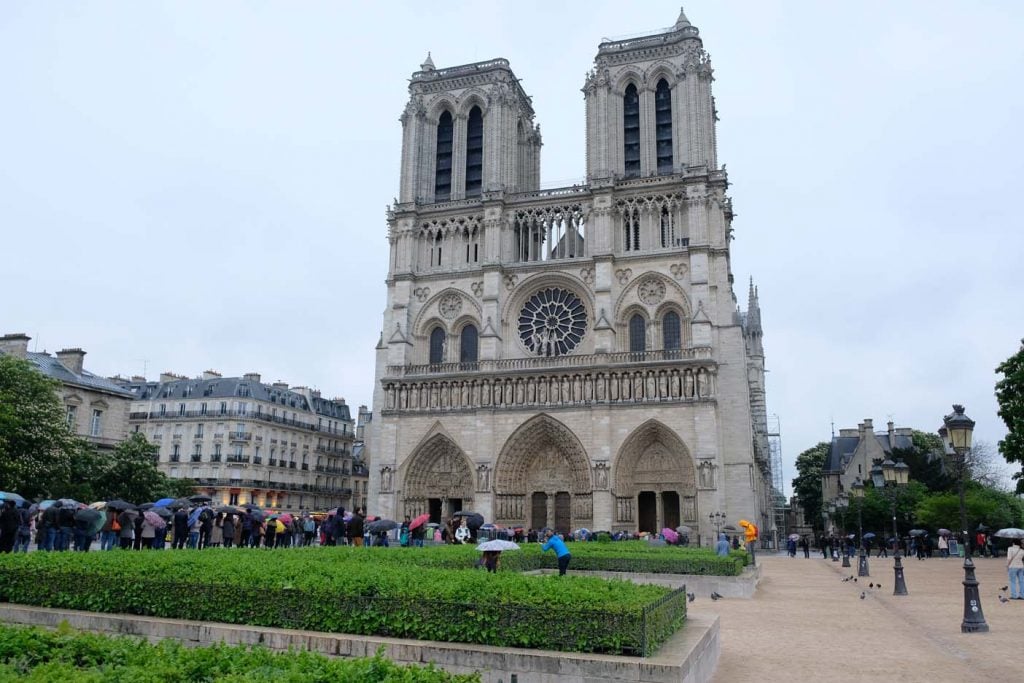 notre-dame-parijs-met-kinderen