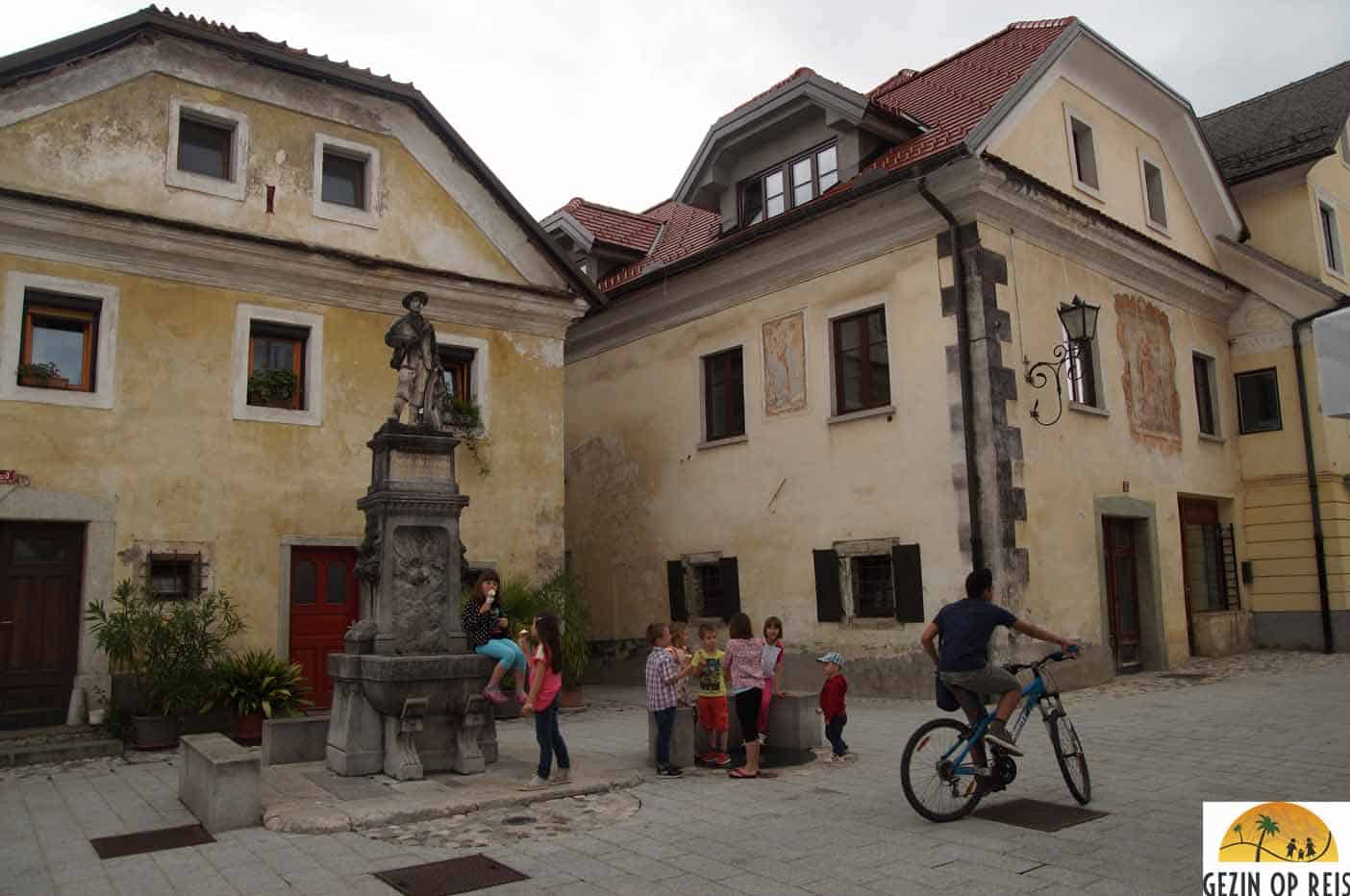 radovljica met kinderen