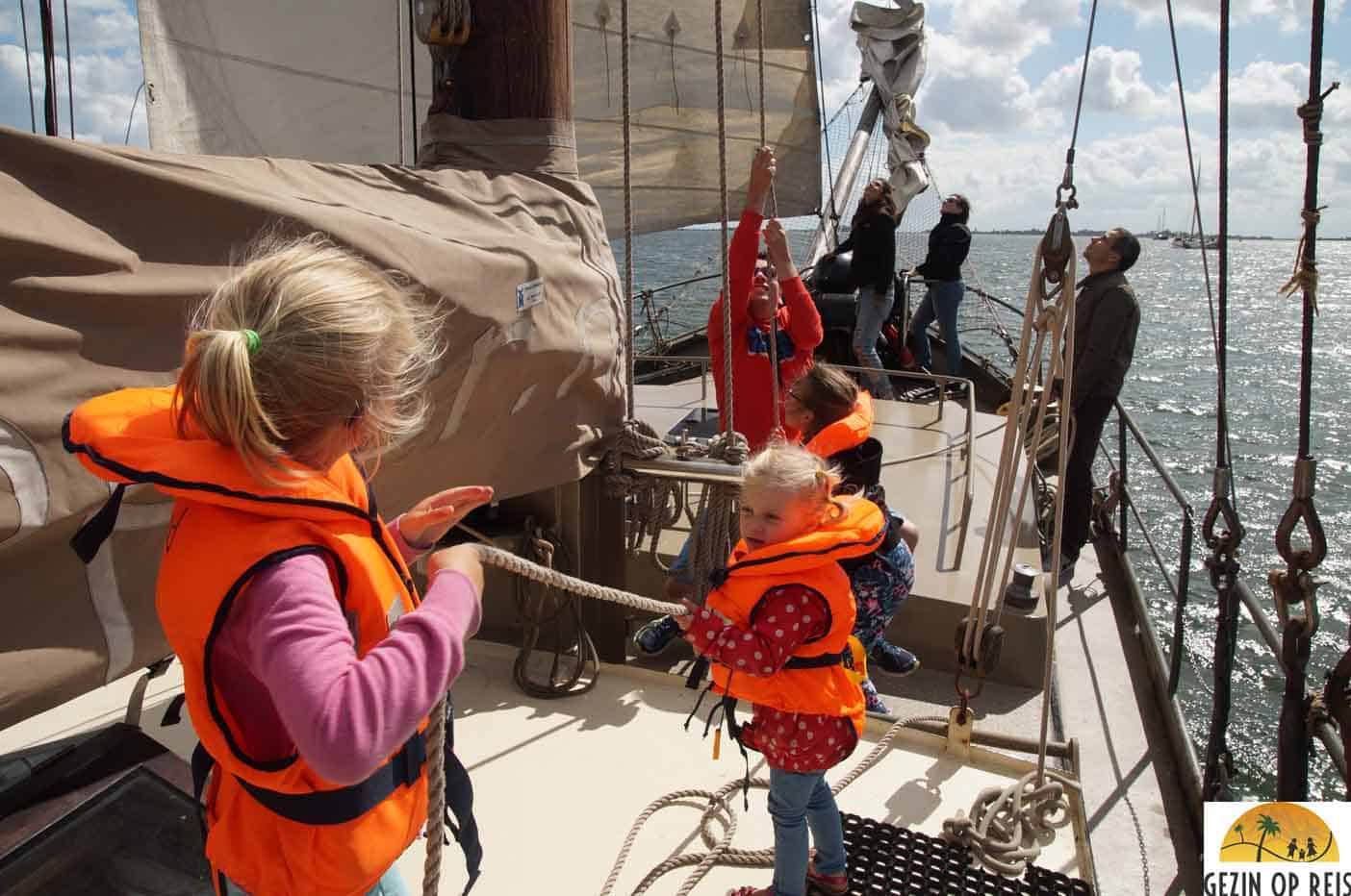 Zeilen tussen Monnickendam, Marken en Volendam