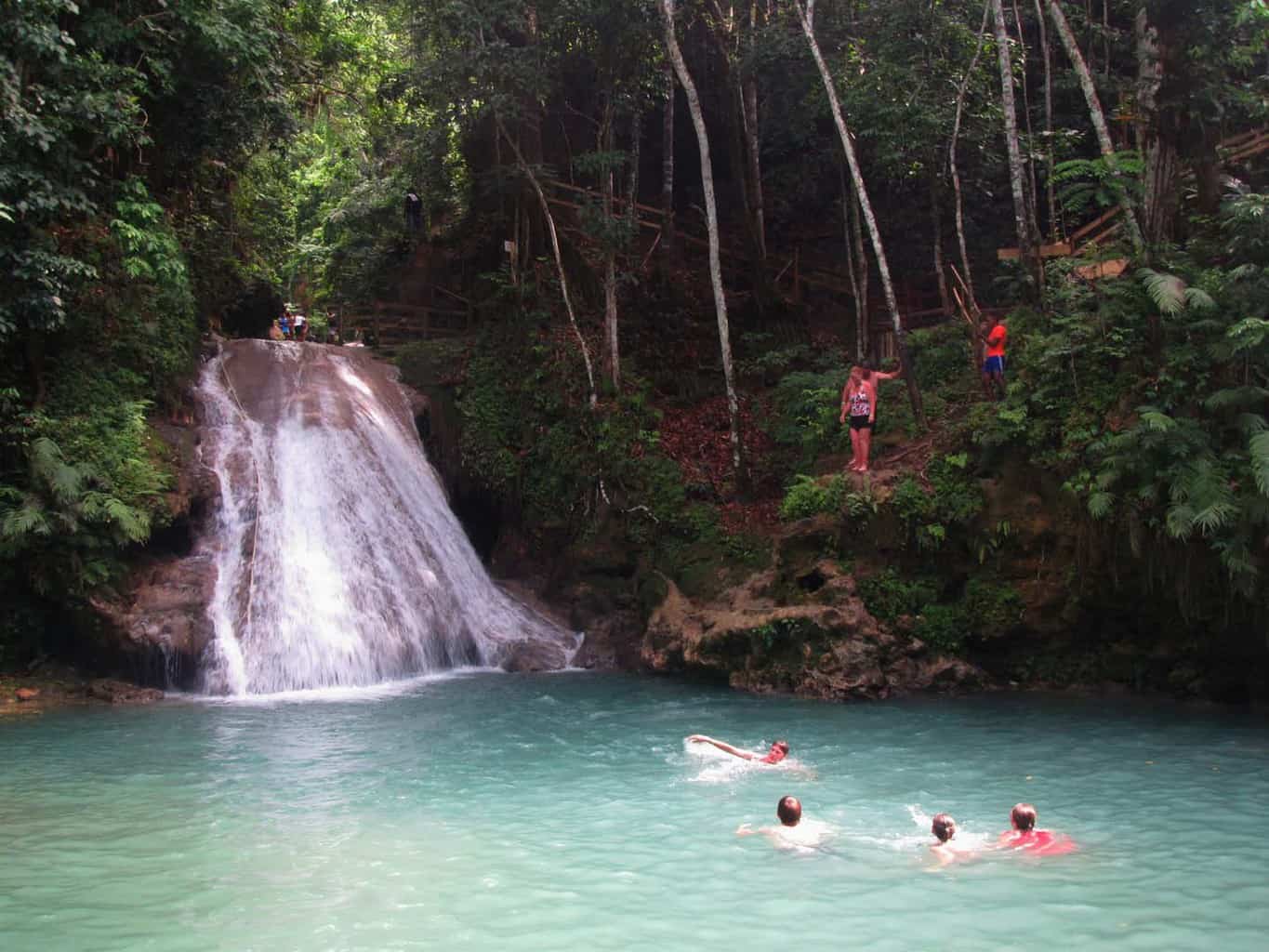 jamaica met kinderen