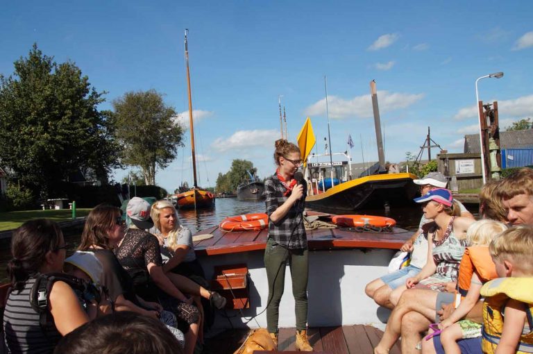 hoe-viezer-hoe-beter-het-kameleondorp-en-avontureneiland-gezin-op-reis