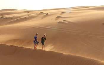 Interview: Oman met kids