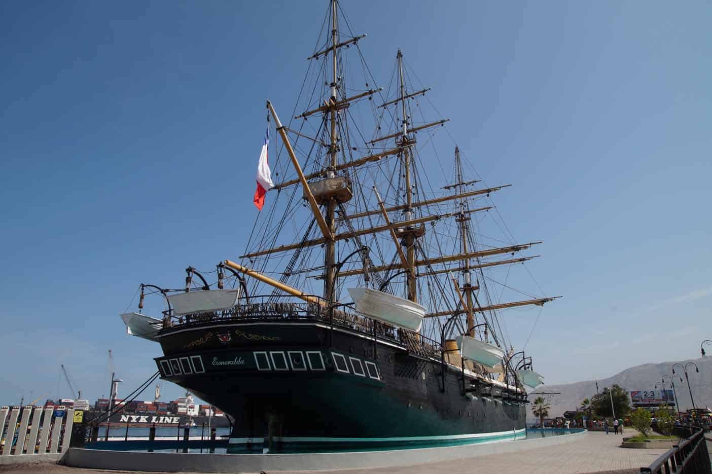 iquique esmeralda