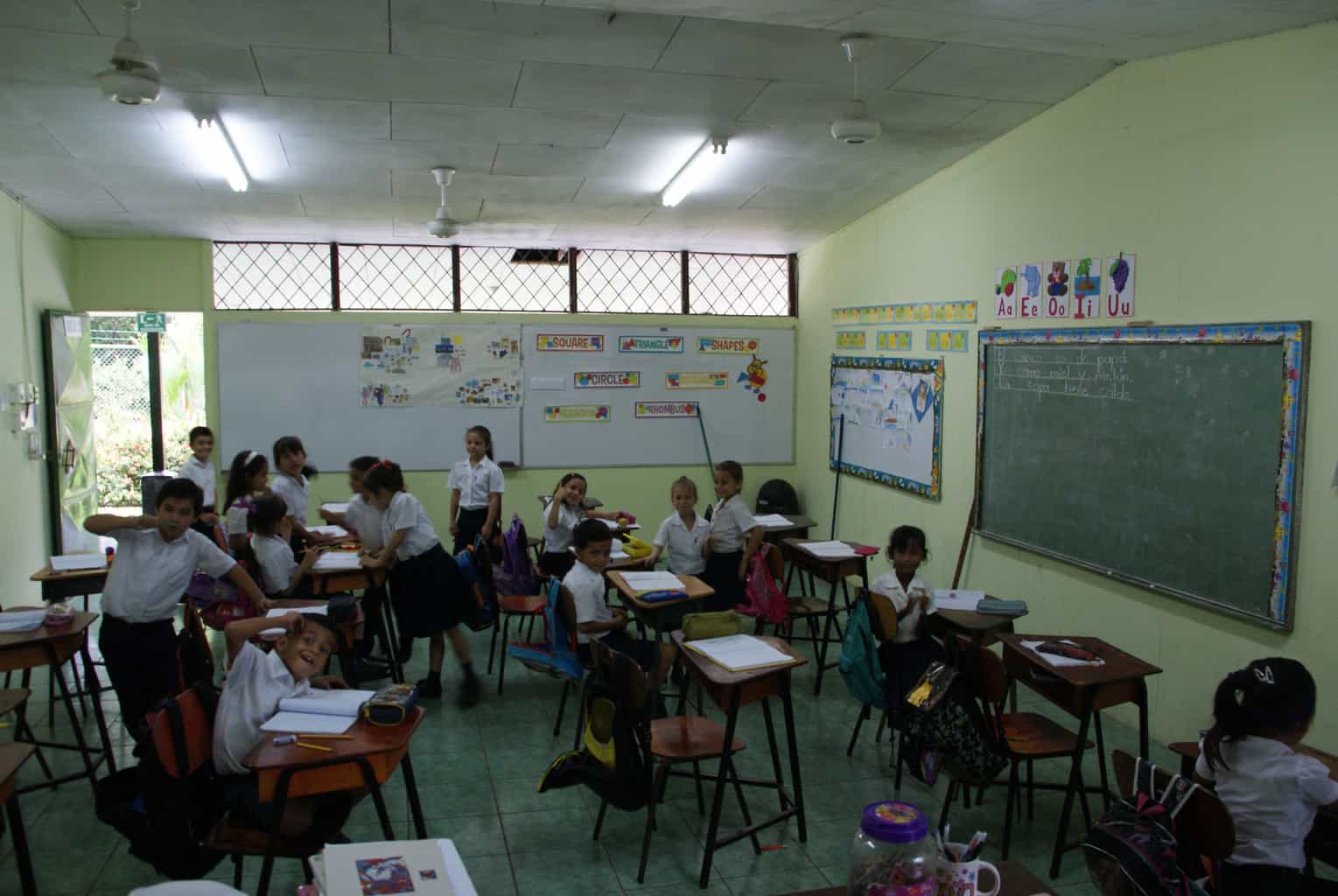 boerderij Casona Rio Fortuna en school