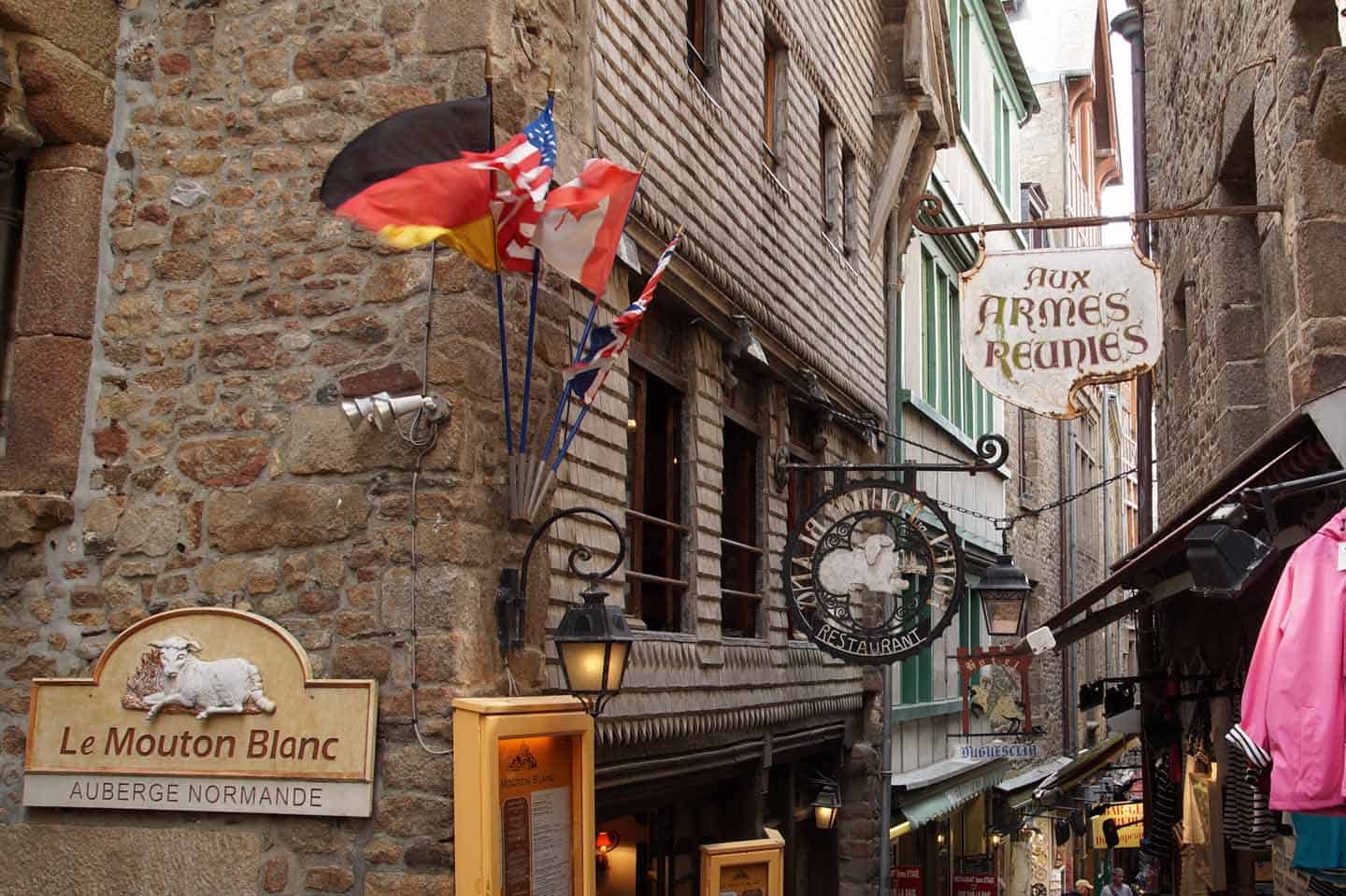 mt saint michel met kind