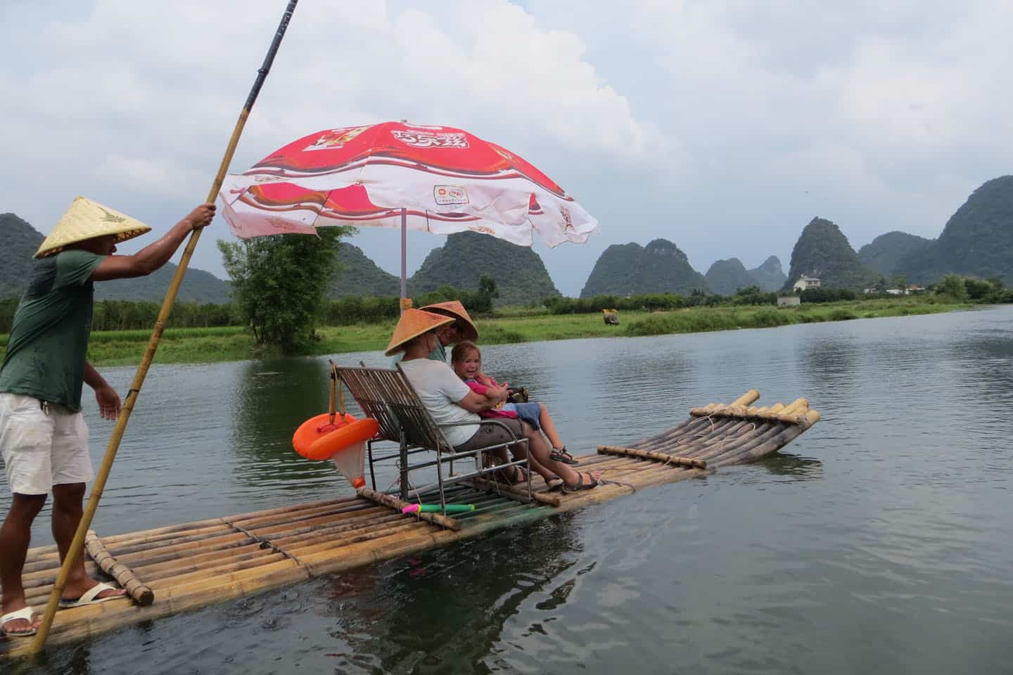 fietsen en vlot varen yangshou