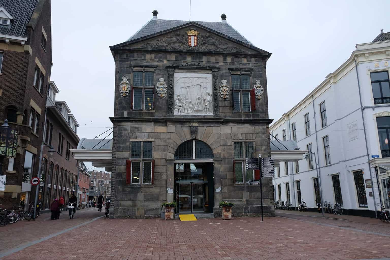 De Goudse waag met het kaasmuseum