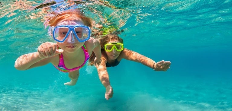 verschil familie Malawi Snorkelen met kinderen, van de beste snorkelsets tot praktische tips -  Gezin op Reis