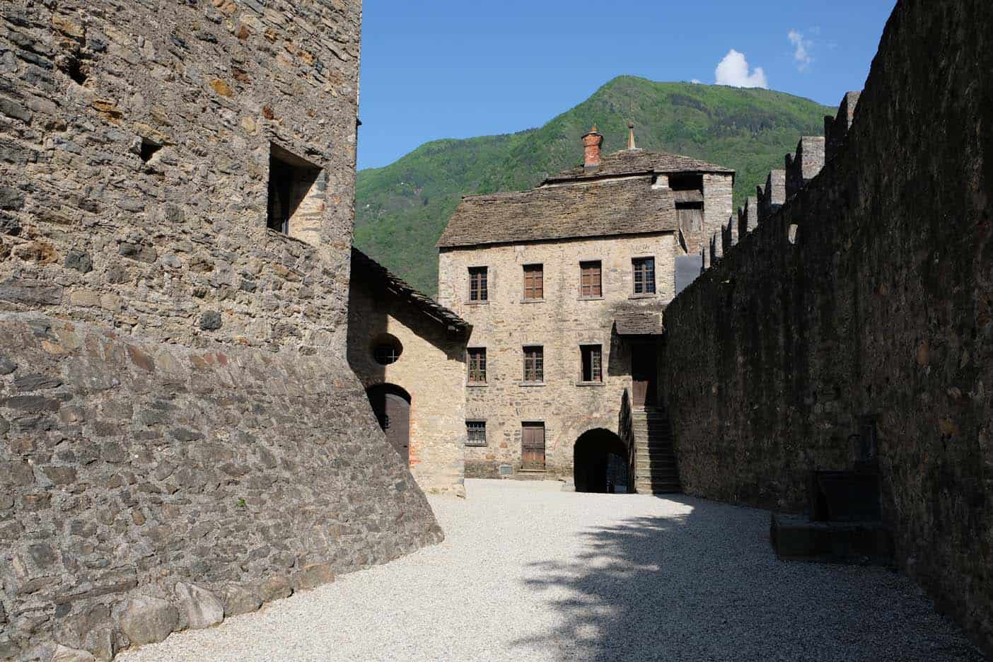 Montebello bellinzona kasteel