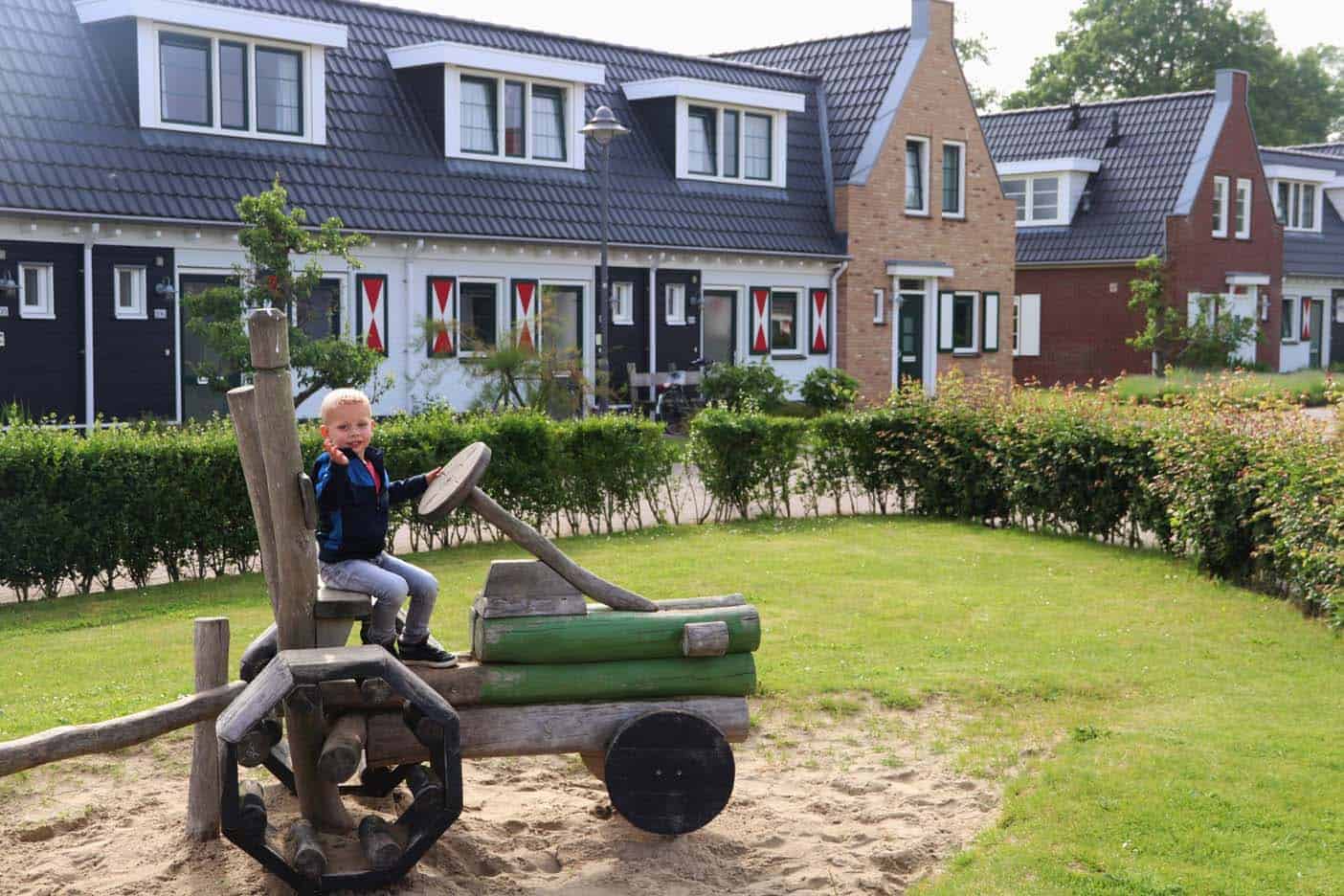 Landal resort haamstede zeeland speeltuin