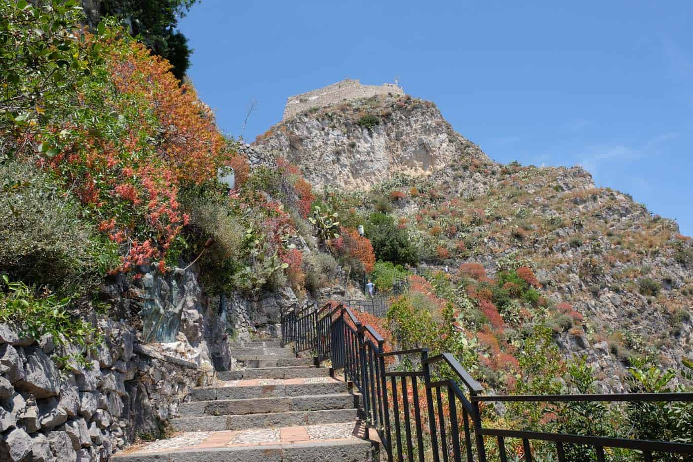 taormina kasteel