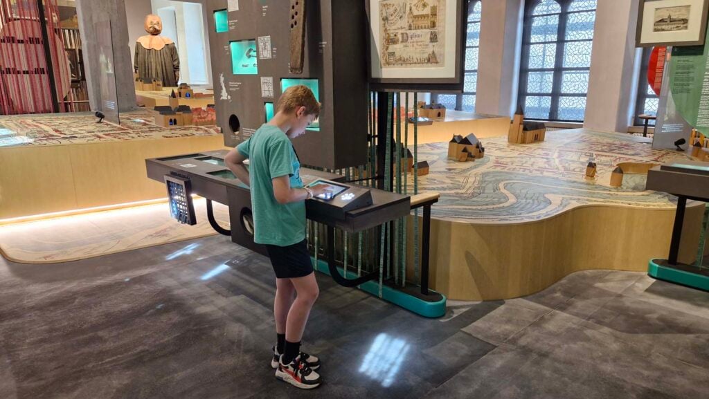 Yper museum