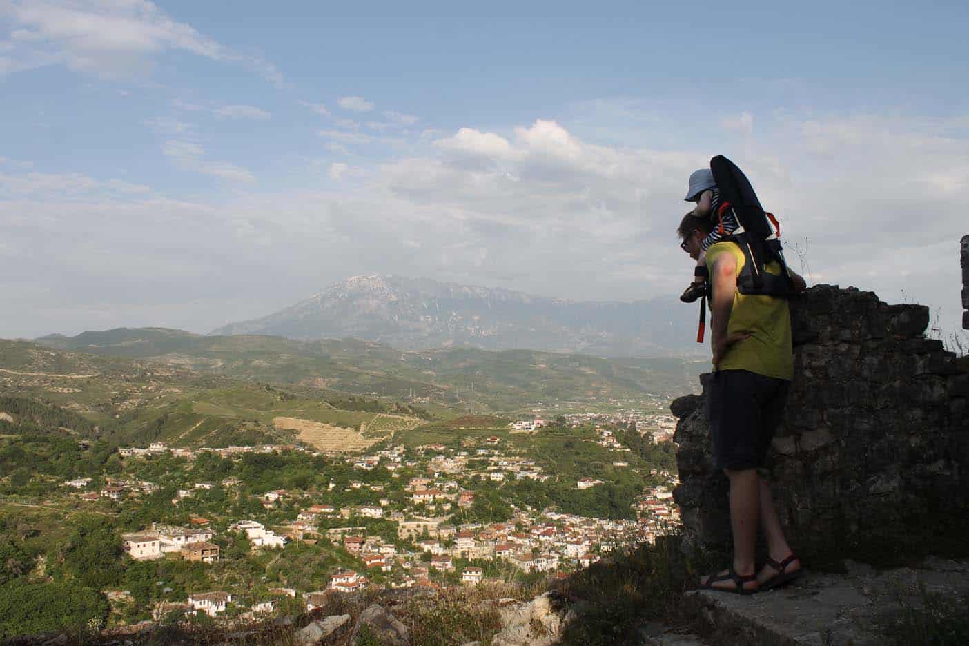 albanie met kinderen