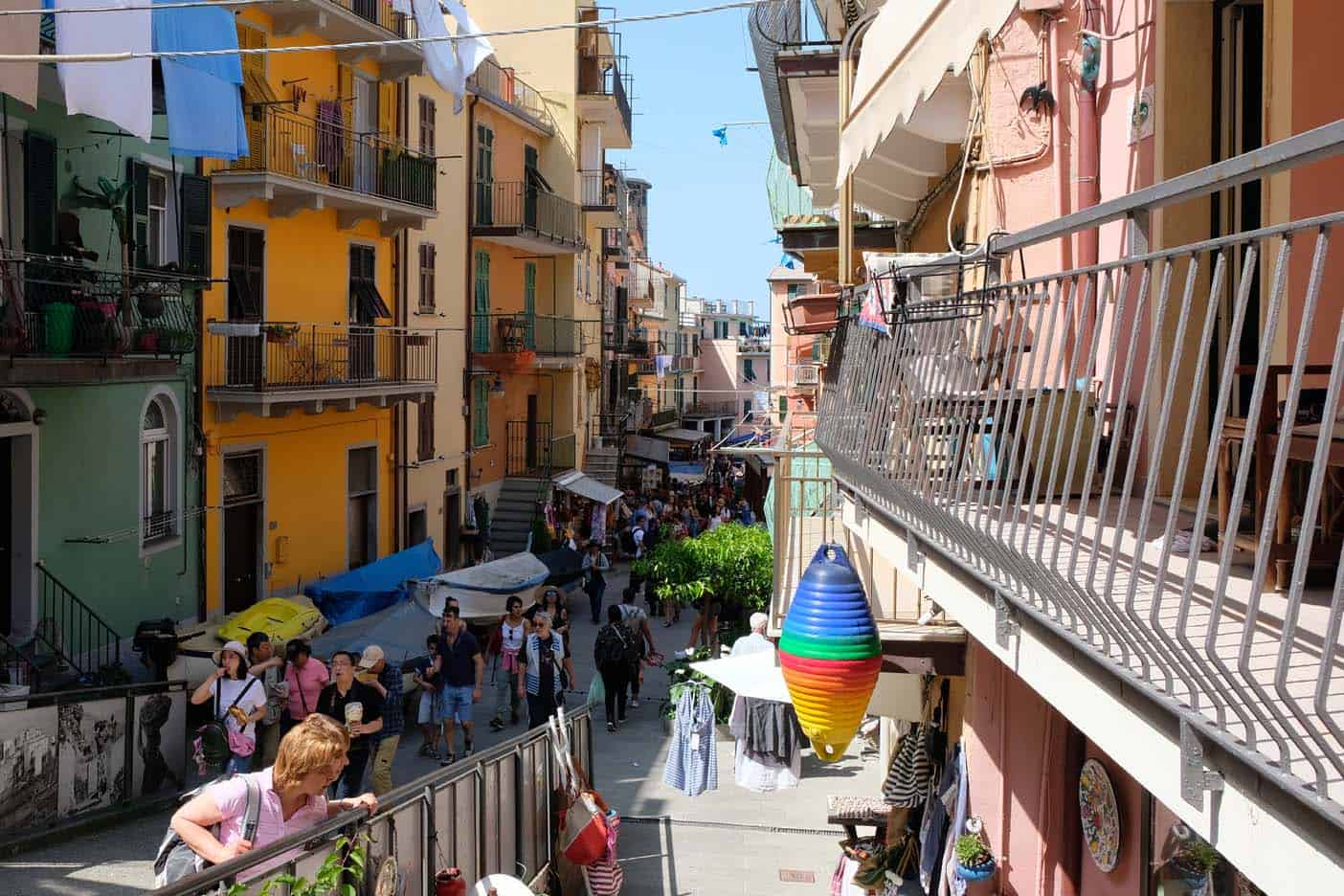 cinque terre manarola speeltuin met kinderen