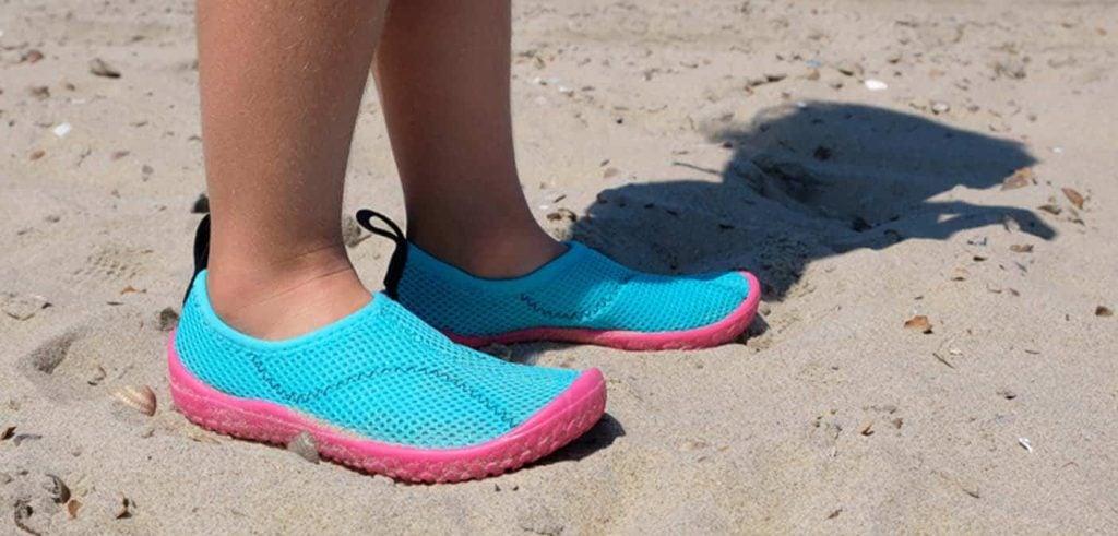 Review: Waterschoenen Decathlon kinder peutermodel - Gezin op Reis