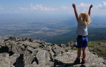 Wandelen in Vitosha Nationaal Park vlakbij Sofia Mount vitosha bulgarije