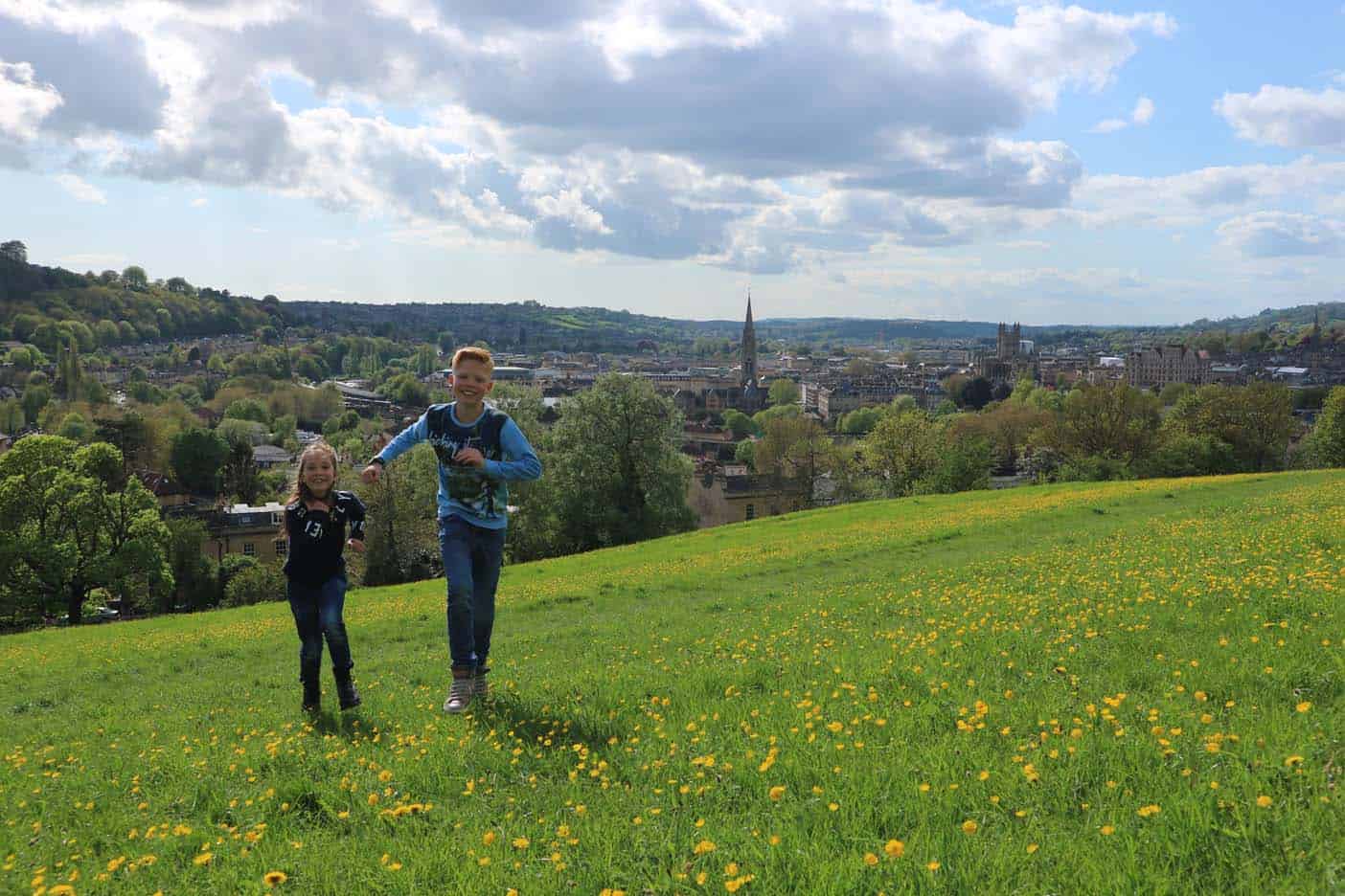 costwald met kinderen bath engeland