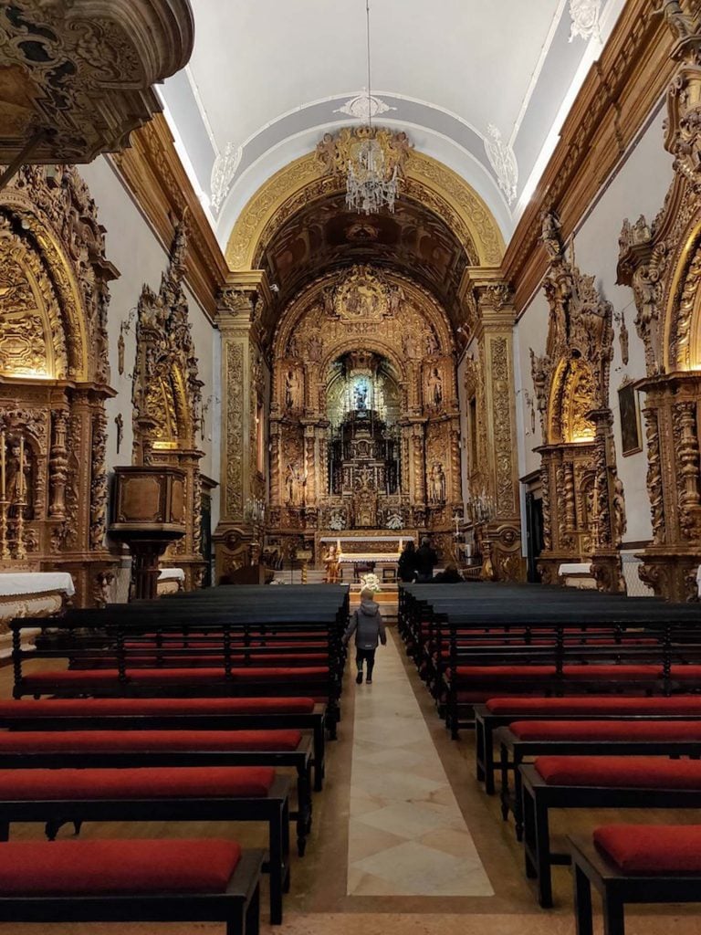 Faro met kinderen - Igreja do Carmo 3