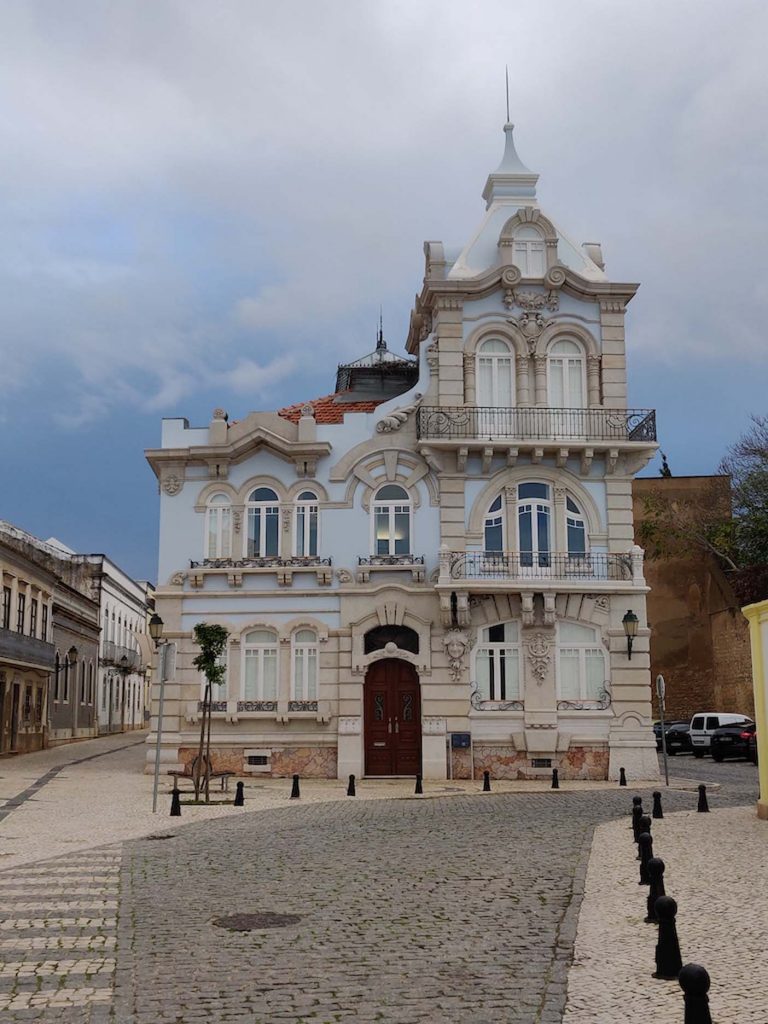 Faro met kinderen - Oude stad 1