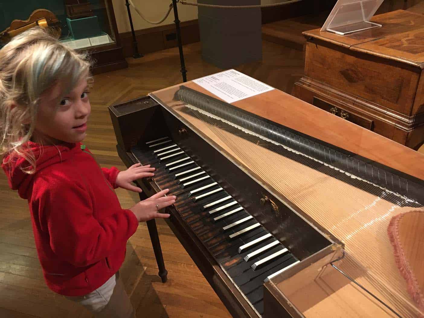 Wenen met kinderen weltmuseum