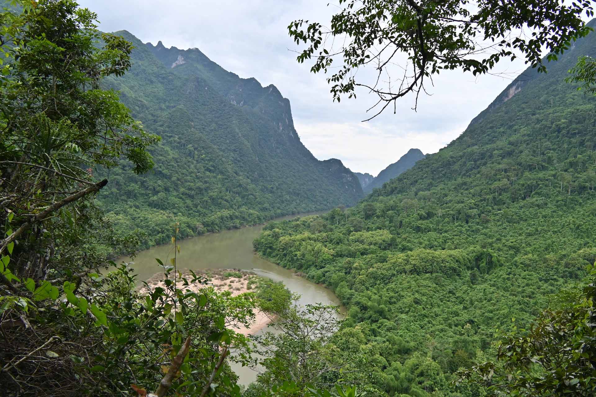 Nong Khiaw Laos met kinderen tour uitzicht