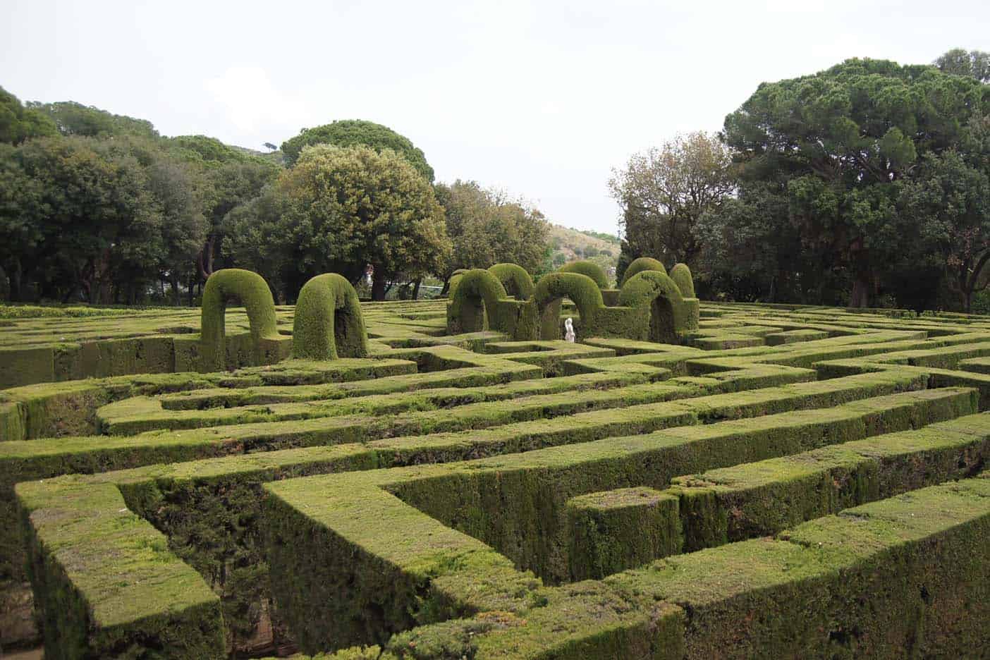 Barcelona met kinderen Park La orta Labyrinth