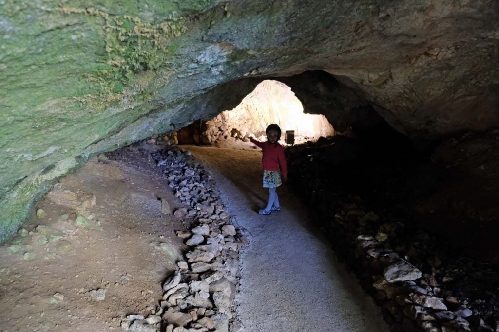 grotten van barac