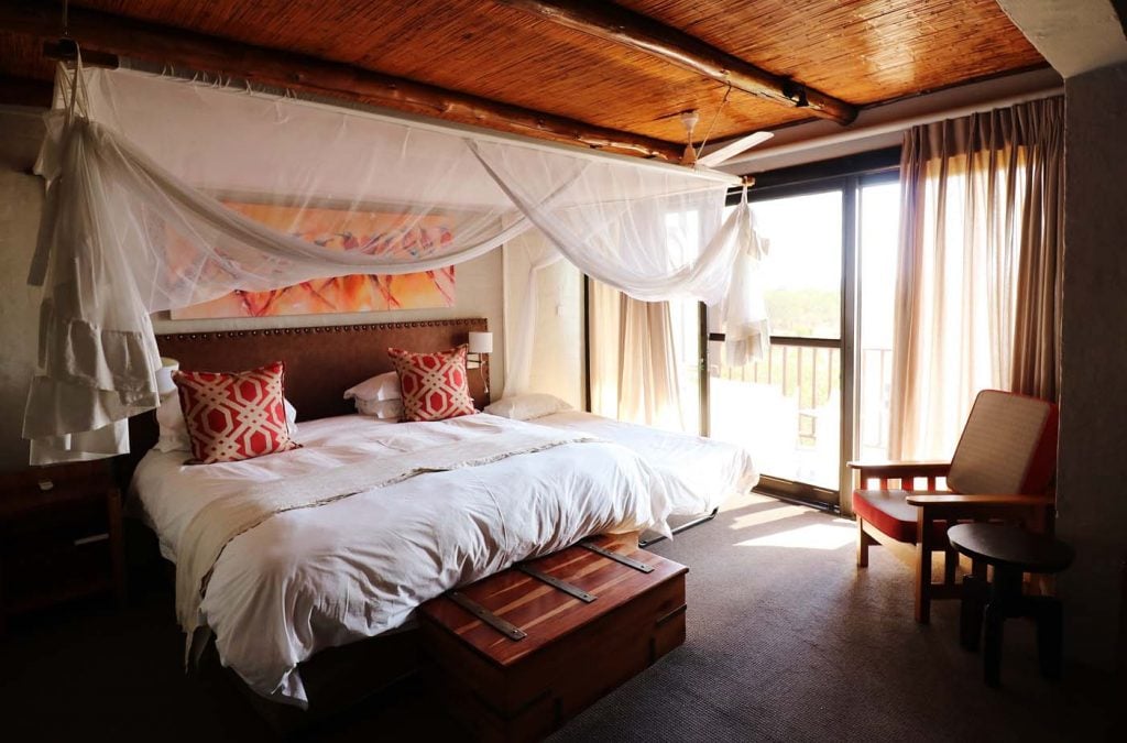 Victoria Falls Safari Lodge