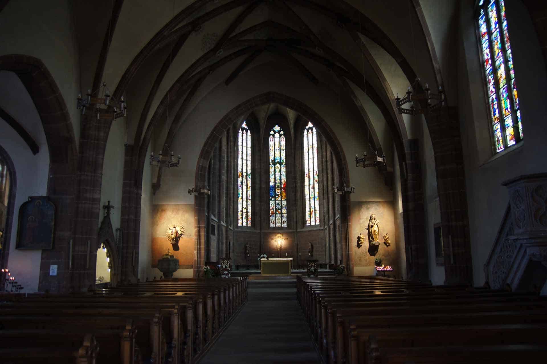 Notre Dame de la Nativité kerk van Saverne binnenkant