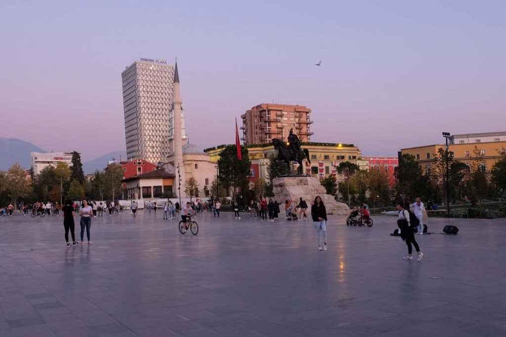 Tirana bezienswaardigheden