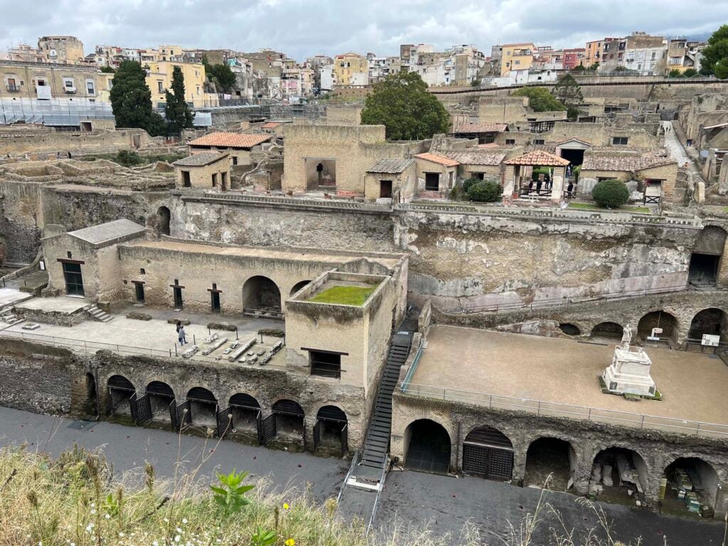 Napels met kinderen herculaneum