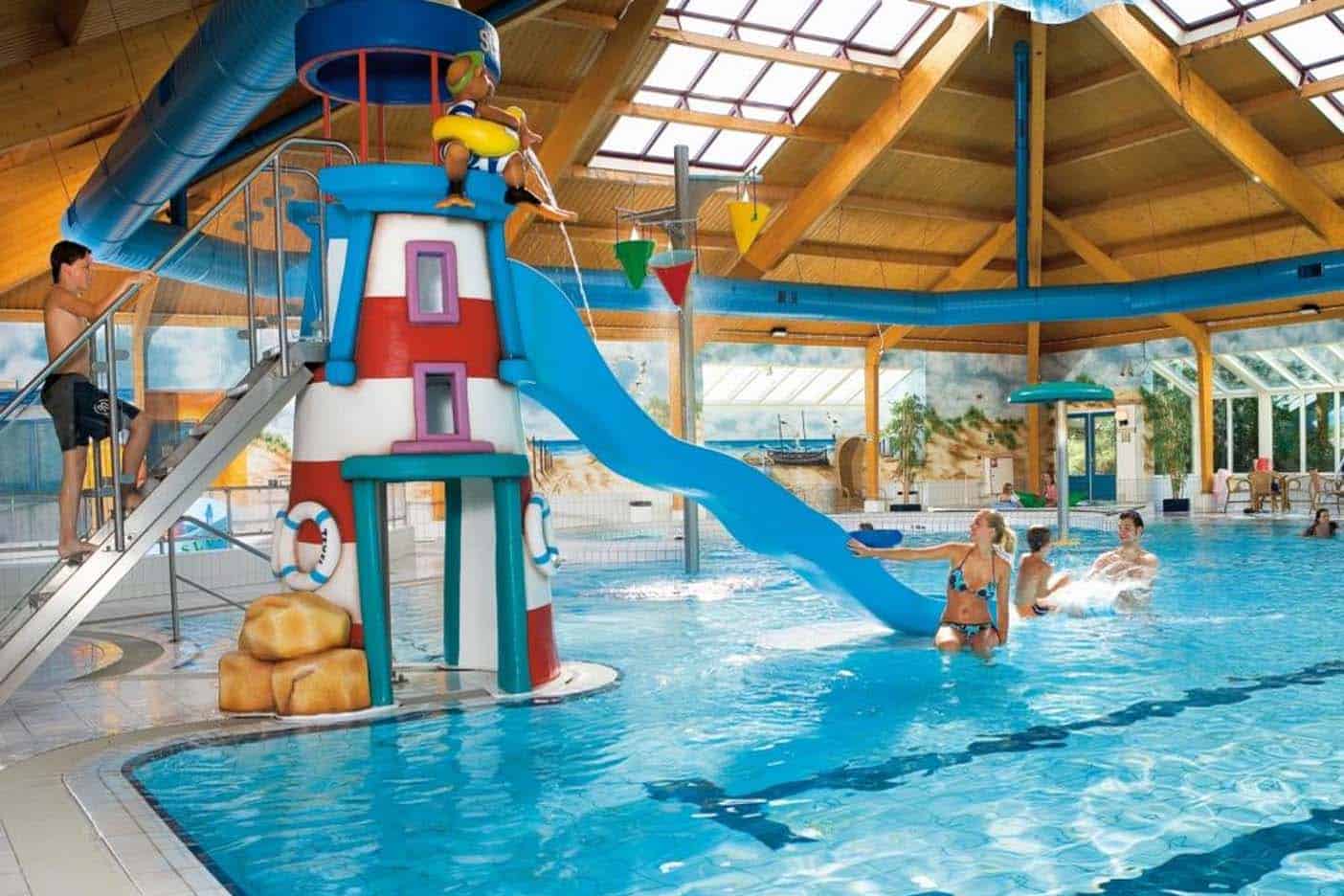 Kindvriendelijke hotels en vakantieparken Texel met met zwembad - Gezin