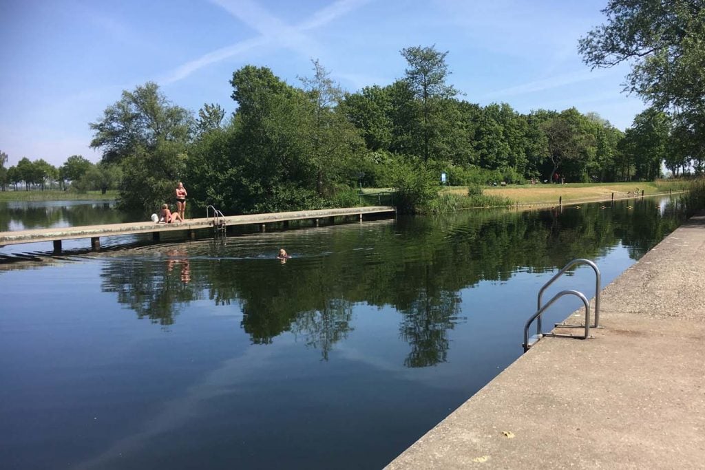 de lange kolk zwemplas