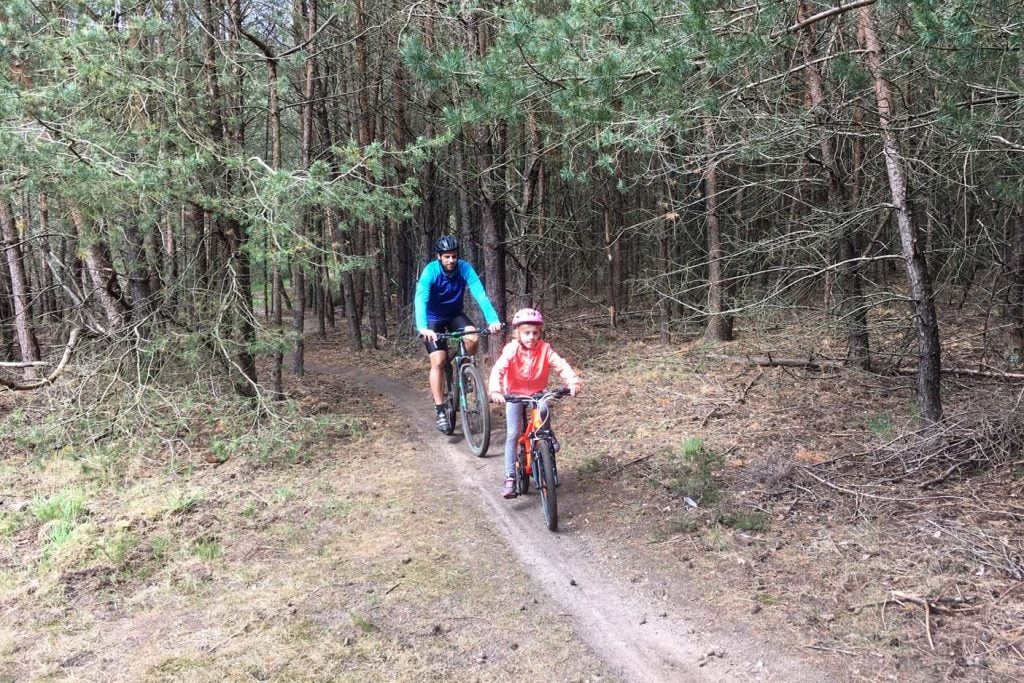 compromis jongen vlees Mountainbiken met kinderen, tips en toffe routes - Gezin op Reis