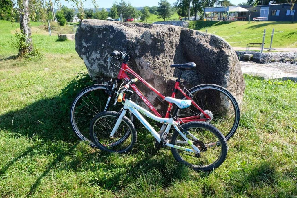 Met de fiets of met de boot van Hluboká nad Vltavou naar České Budějovice