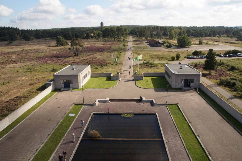 Radio Kootwijk  zendgebouw