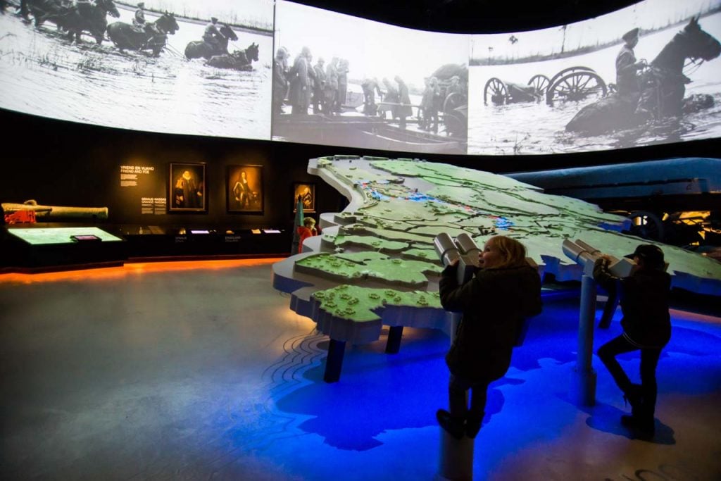 Nationaal Militair Museum met kinderen