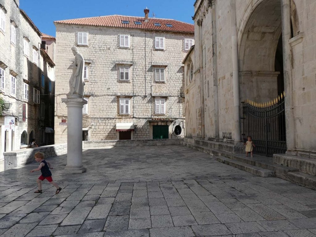 Trogir met kinderen