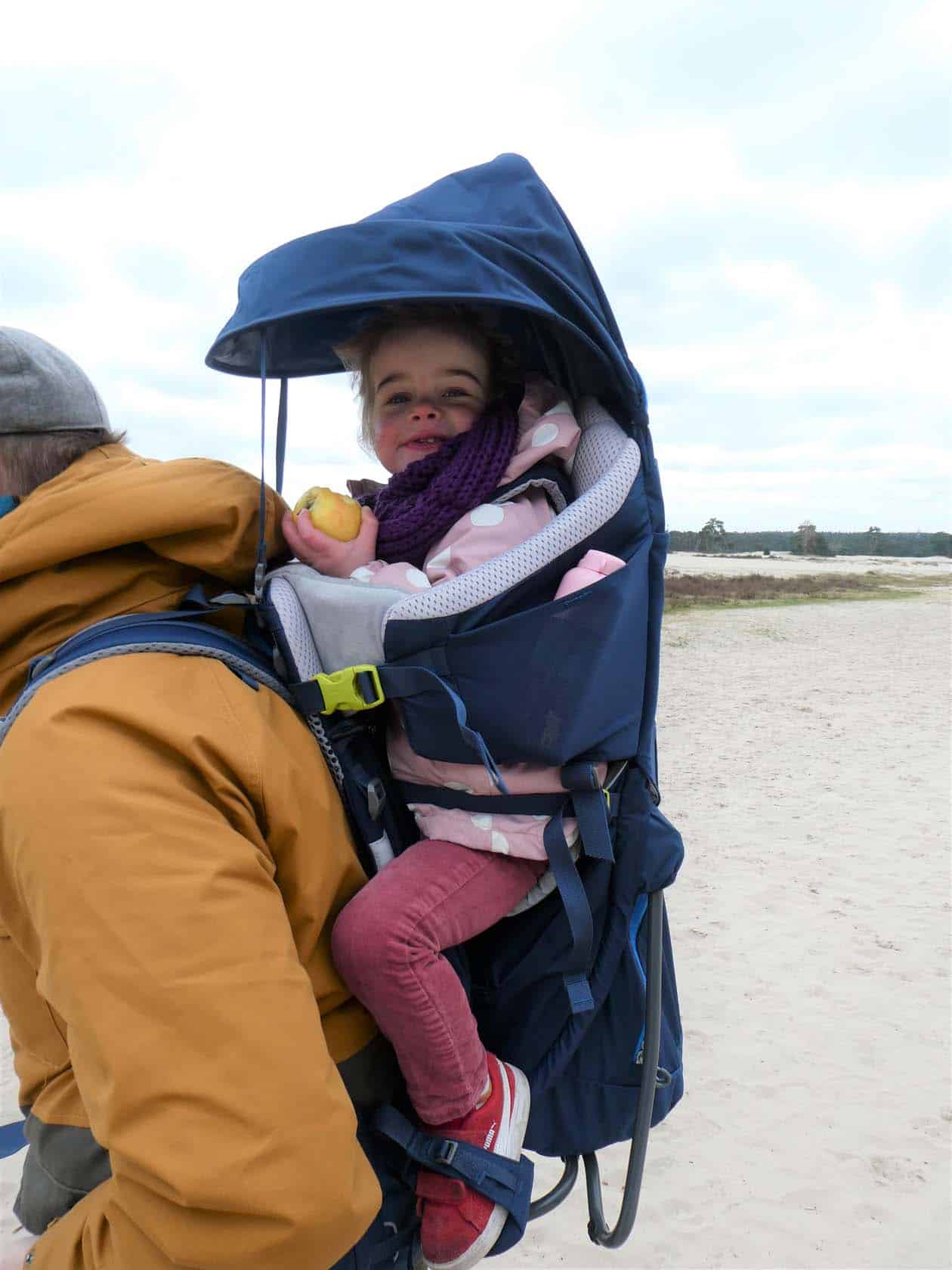 Geavanceerde tobben Uitgang De beste kinderdrager, lees onze vergelijking van o.a. Deuter, Osprey,  Thula - Gezin op Reis