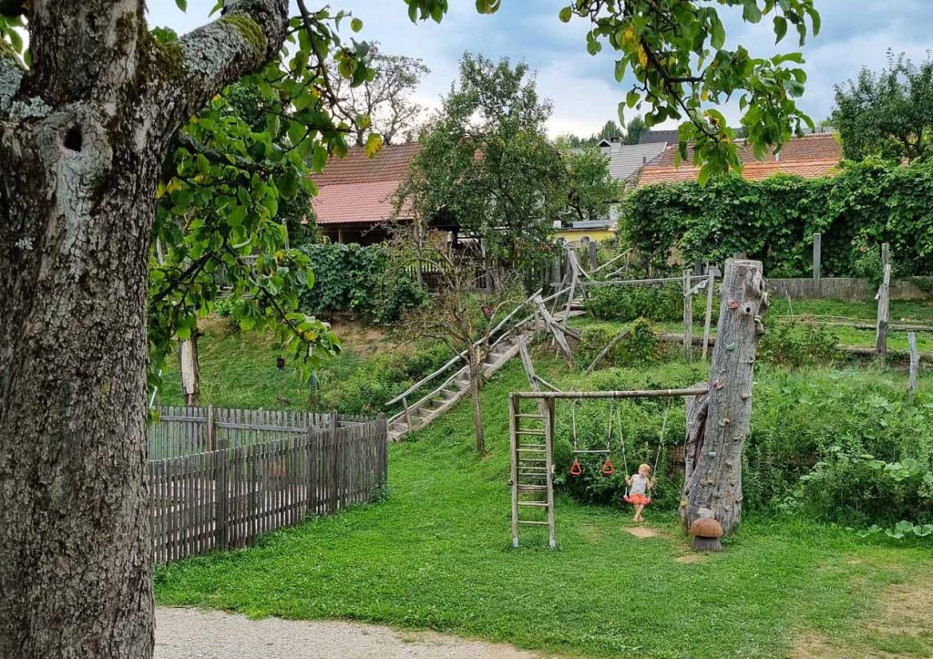 Organic Farm Šlibar in Tržič