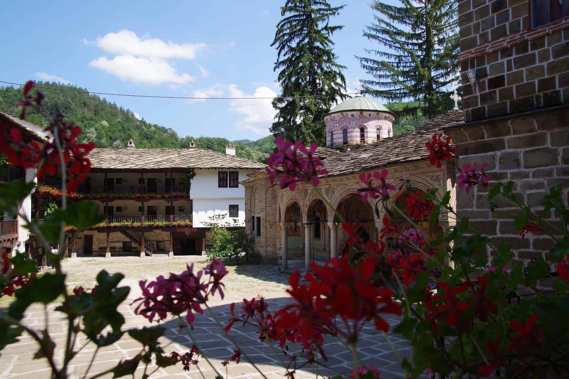 Veliko Tarnovo Troyan Monastery