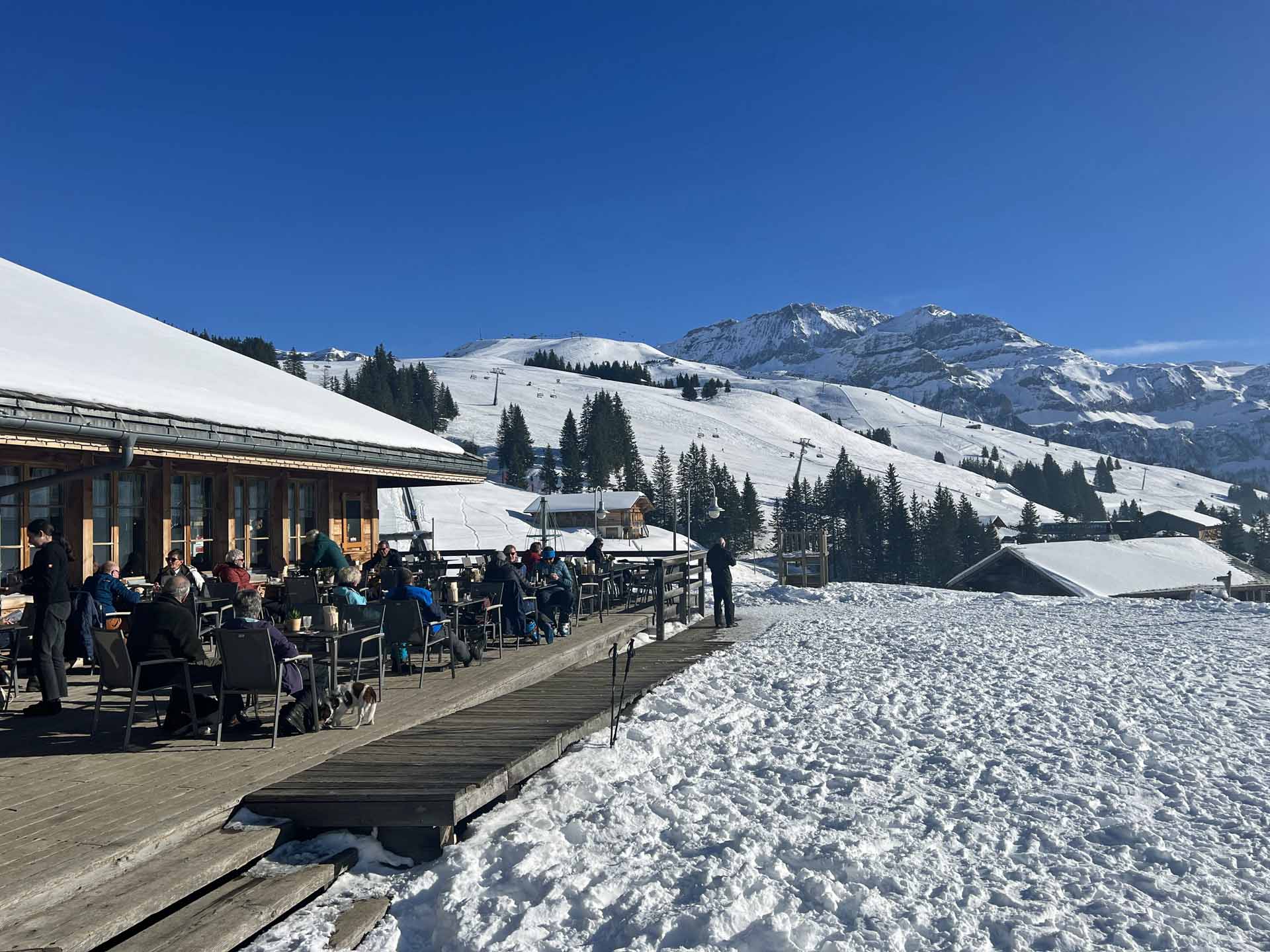 Adelboden Lenk skigebied restaurant